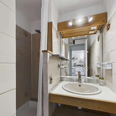 Grau D'agde 2 Pieces, 4 Couchages Avec Piscine - Fr-1-423-333 Apartmán *